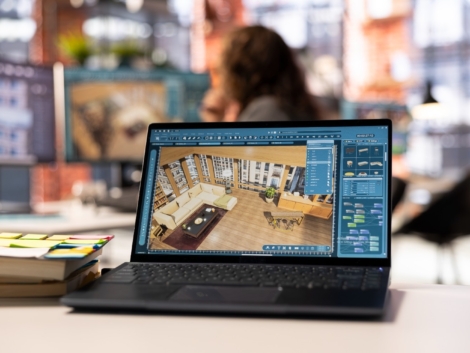 freelancer-designer-decorates-apartment-floor-plan-computer (2)